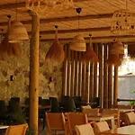 Hotel Qeparo Qeparo