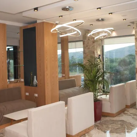 Hotel Qeparo