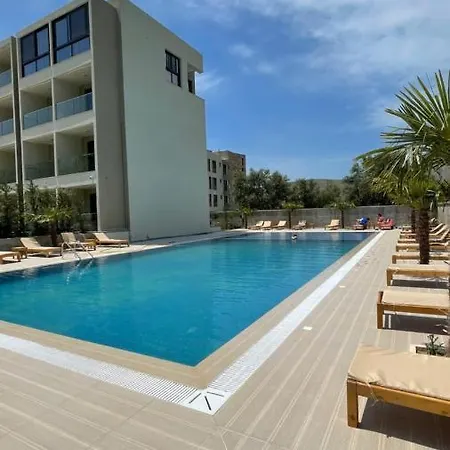 Hotel Qeparo Отель Кепаро