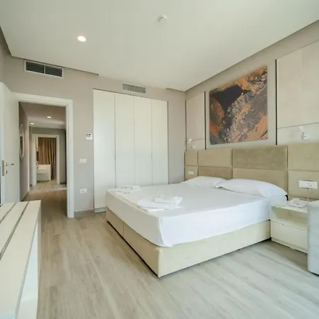 Hotel Qeparo