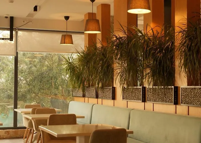 Hotel Qeparo