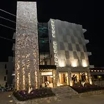 Hotel Qeparo Qeparo