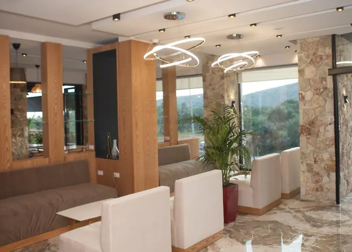 Hotel Qeparo