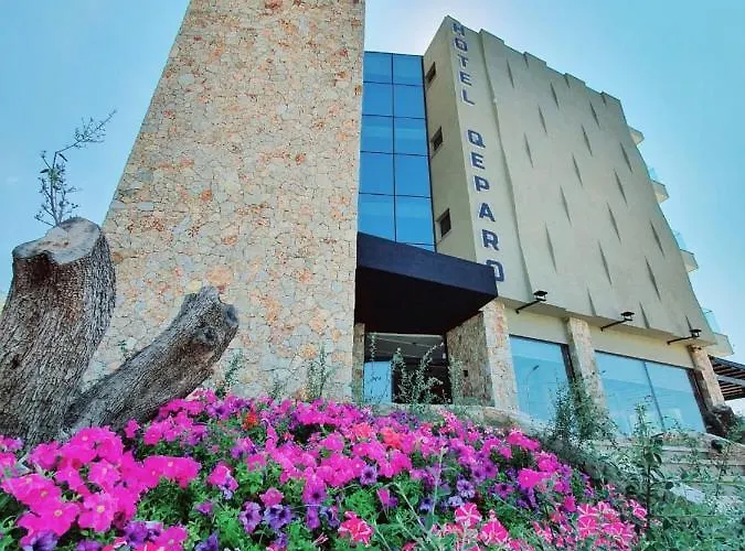 Hotel Qeparo *