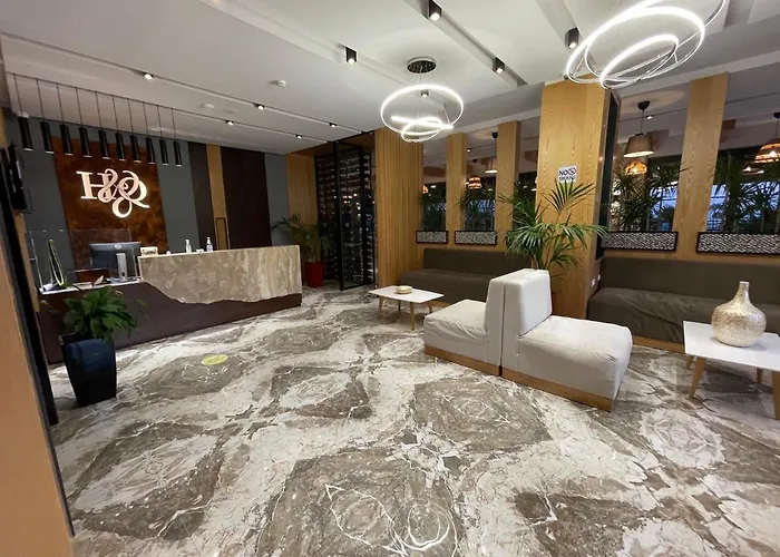 Hotel Qeparo Szálloda Qeparo